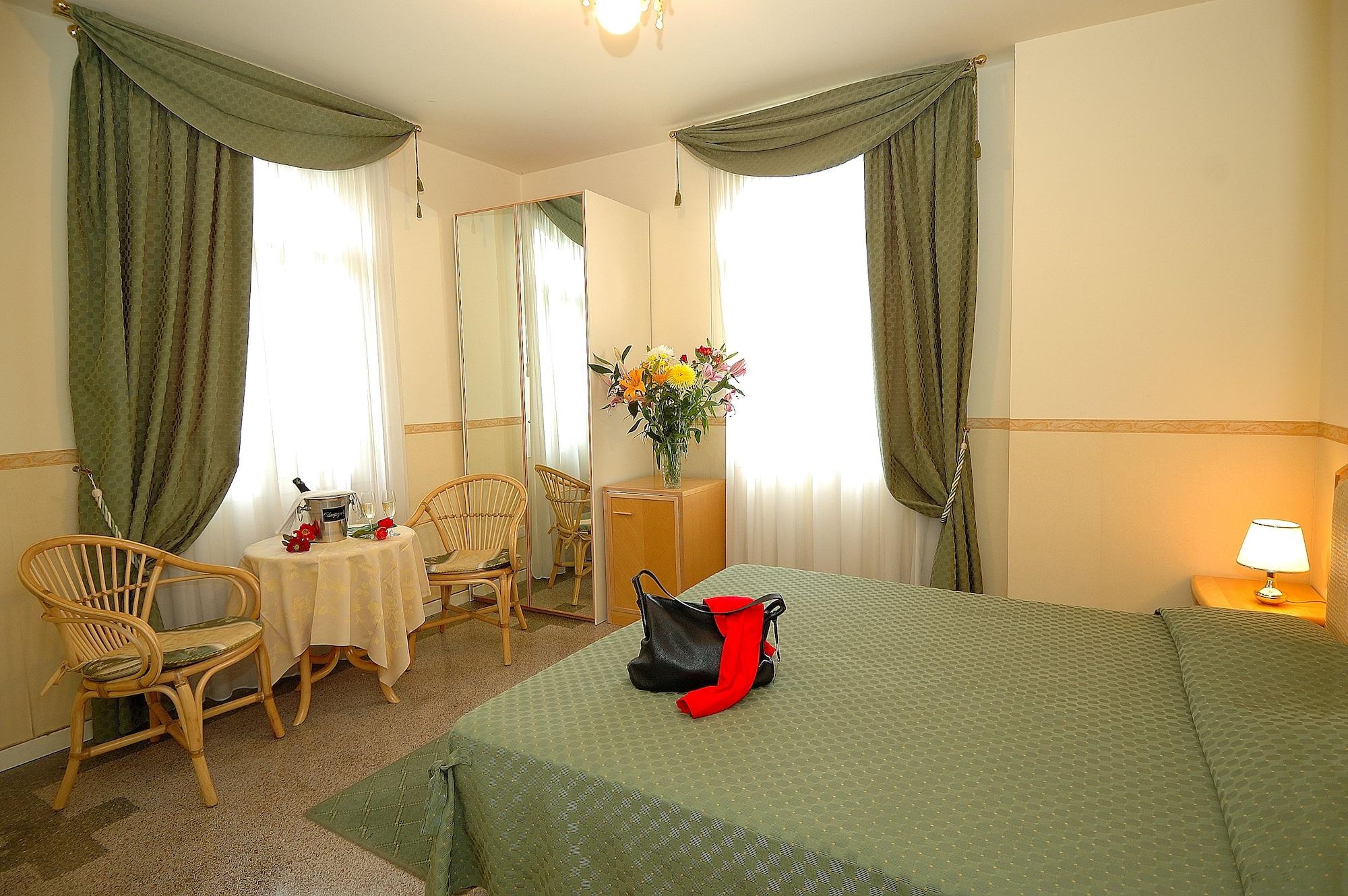 Villa Angelica Venedigs Lido Eksteriør billede
